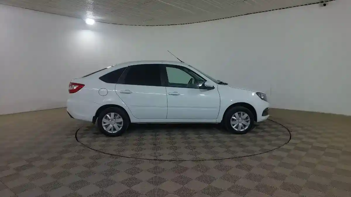 LADA (ВАЗ) Granta 2023 года за 3 451 000 тг. в Шымкент