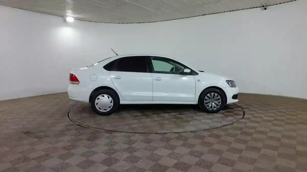Volkswagen Polo 2014 года за 3 395 000 тг. в Шымкент