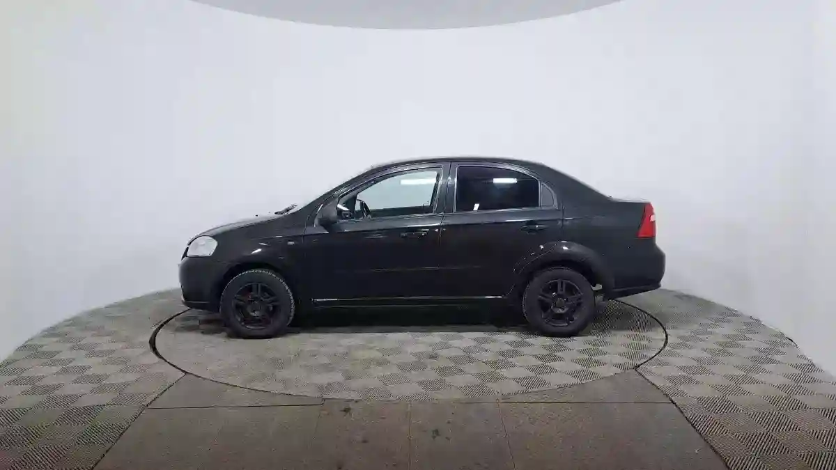 Chevrolet Aveo 2012 года за 2 075 000 тг. в Астана