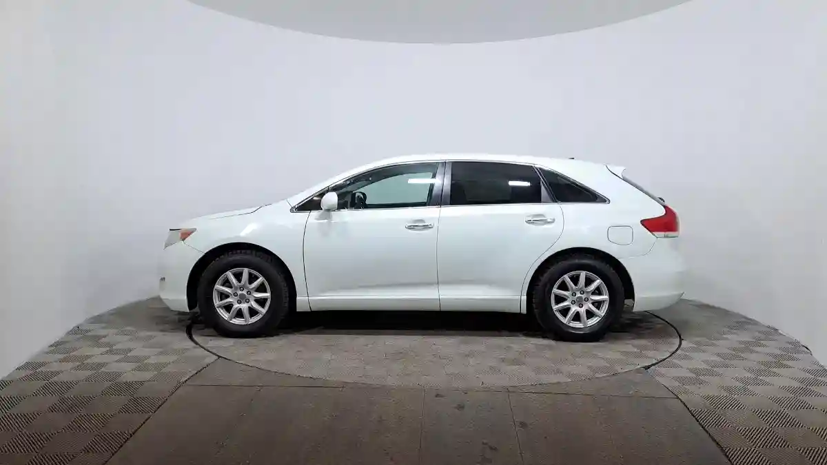 Toyota Venza 2010 года за 6 918 000 тг. в Астана