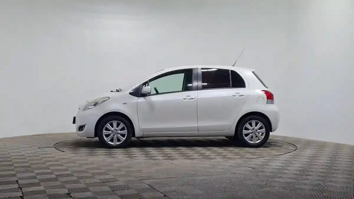 Toyota Yaris 2011 года за 4 302 000 тг. в Алматы