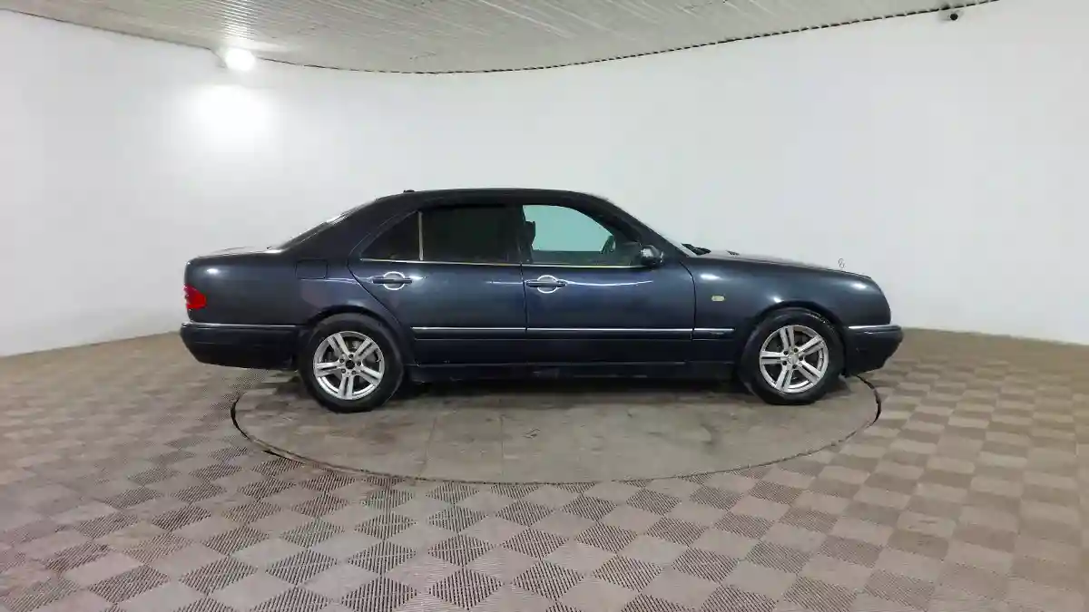 Mercedes-Benz E-Класс 1998 года за 2 590 000 тг. в Шымкент