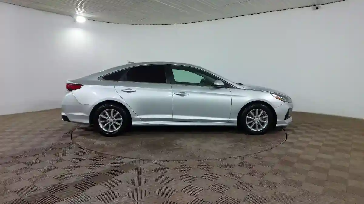 Hyundai Sonata 2018 года за 6 540 000 тг. в Шымкент