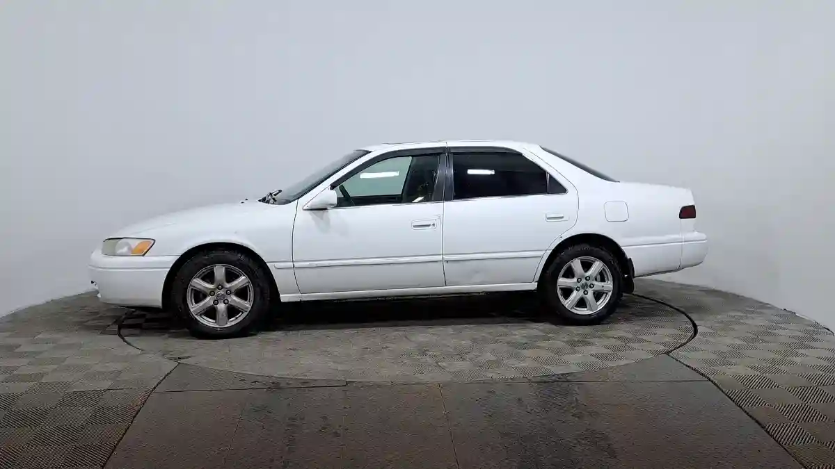 Toyota Camry 1999 года за 2 390 000 тг. в Астана