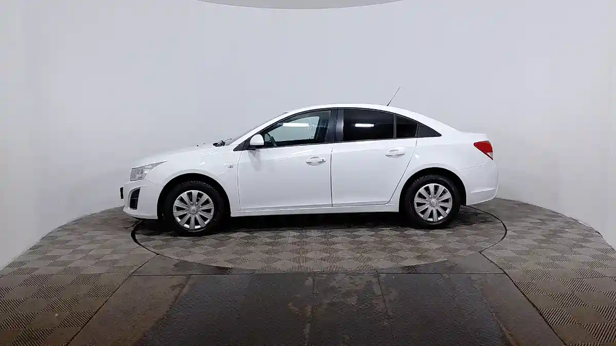 Chevrolet Cruze 2013 года за 4 031 000 тг. в Астана