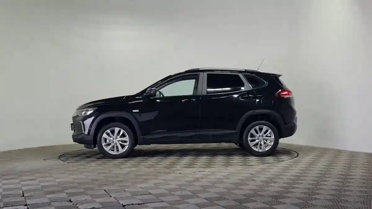 Chevrolet Tracker 2023 года за 6 930 000 тг. в Алматы