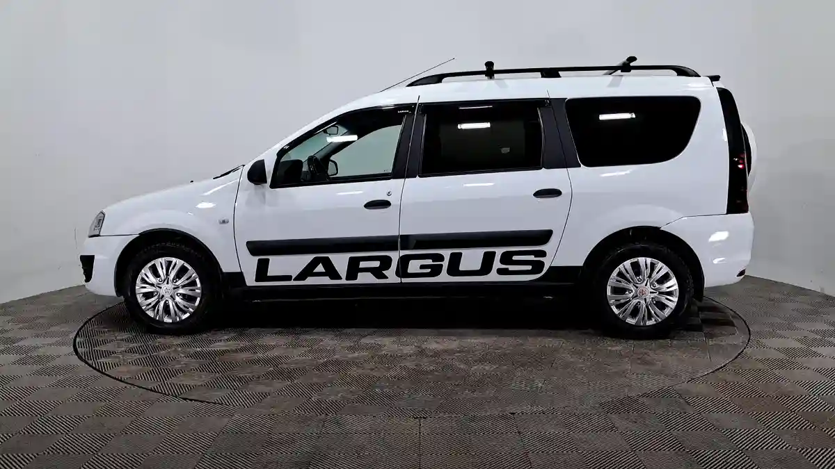 LADA (ВАЗ) Largus 2017 года за 3 500 000 тг. в Астана