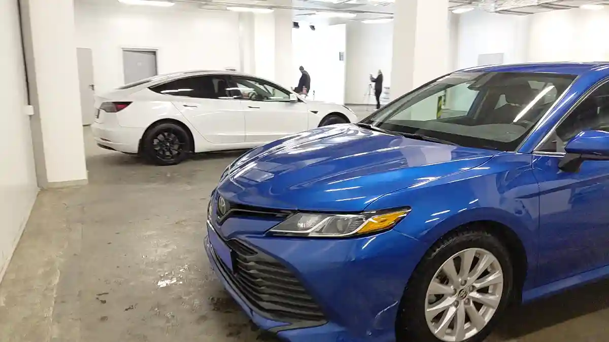 Toyota Camry 2020 года за 11 072 000 тг. в Астана