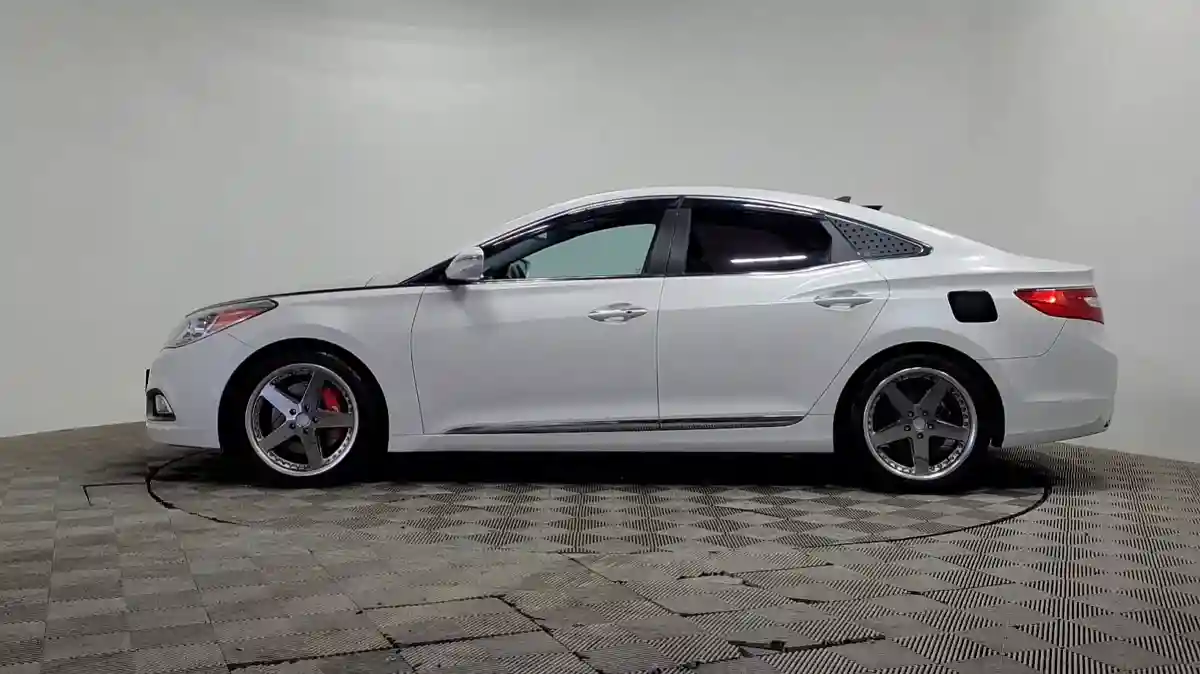 Hyundai Grandeur 2013 года за 9 700 000 тг. в Алматы