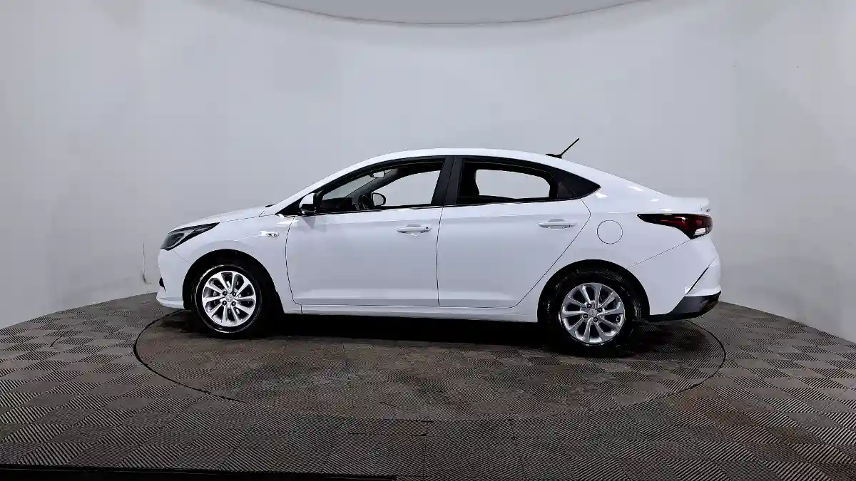 Hyundai Accent 2021 года за 7 154 000 тг. в Астана