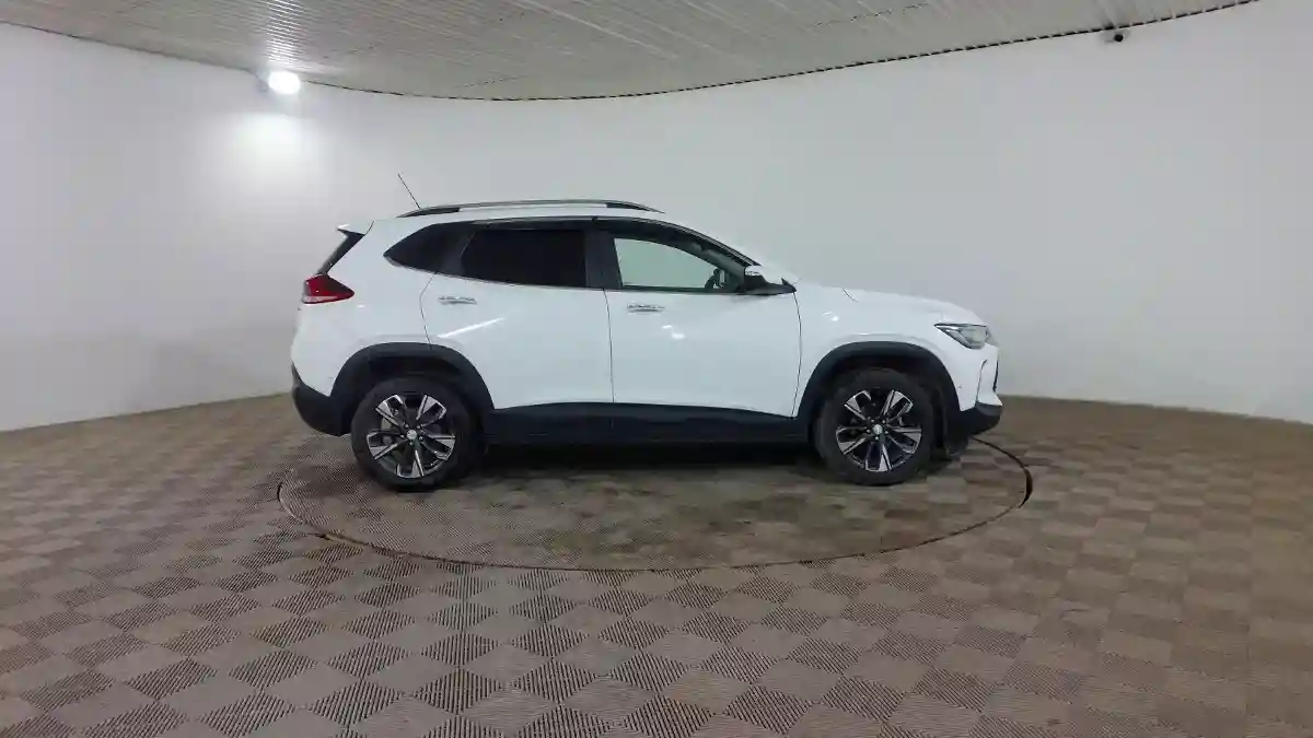 Chevrolet Tracker 2023 года за 7 390 000 тг. в Шымкент