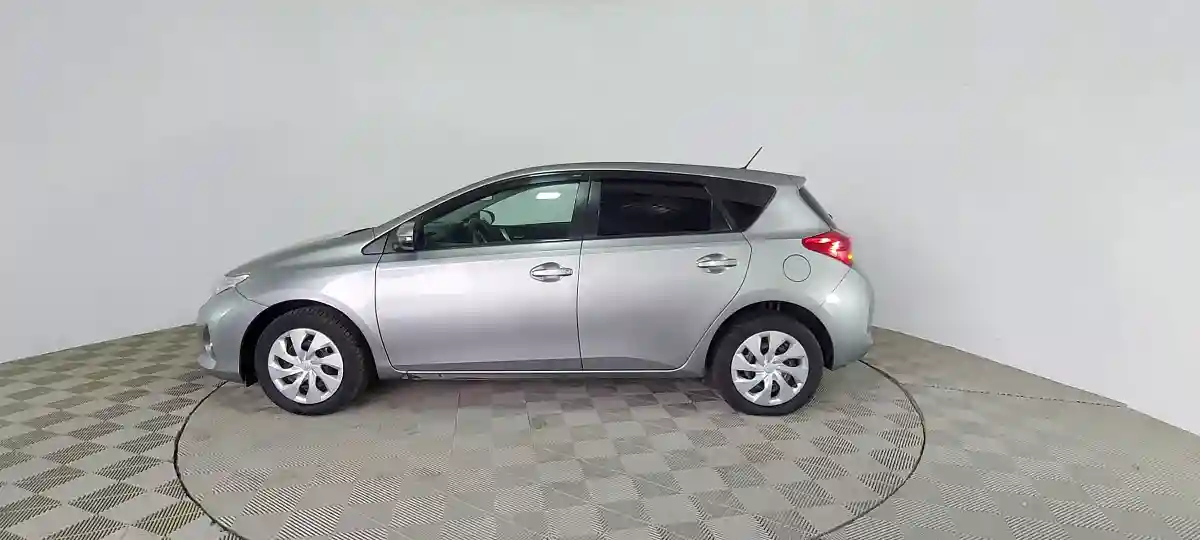Toyota Auris 2015 года за 5 112 000 тг. в Атырау