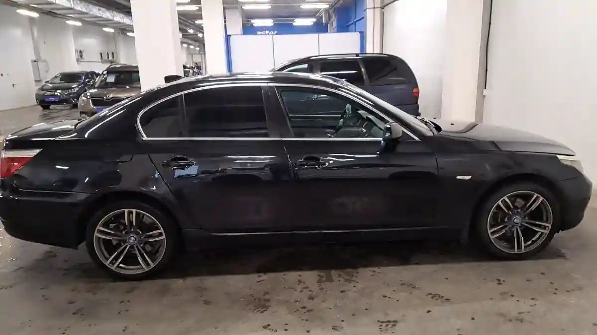 BMW 5 серии 2007 года за 7 100 000 тг. в Астана