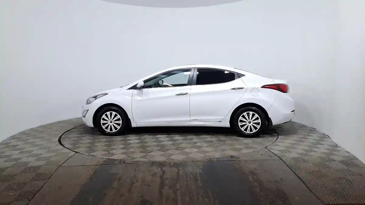 Hyundai Elantra 2015 года за 5 480 000 тг. в Астана