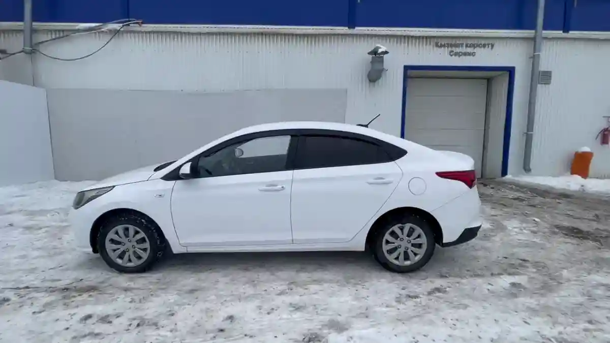Hyundai Accent 2021 года за 7 500 000 тг. в Уральск