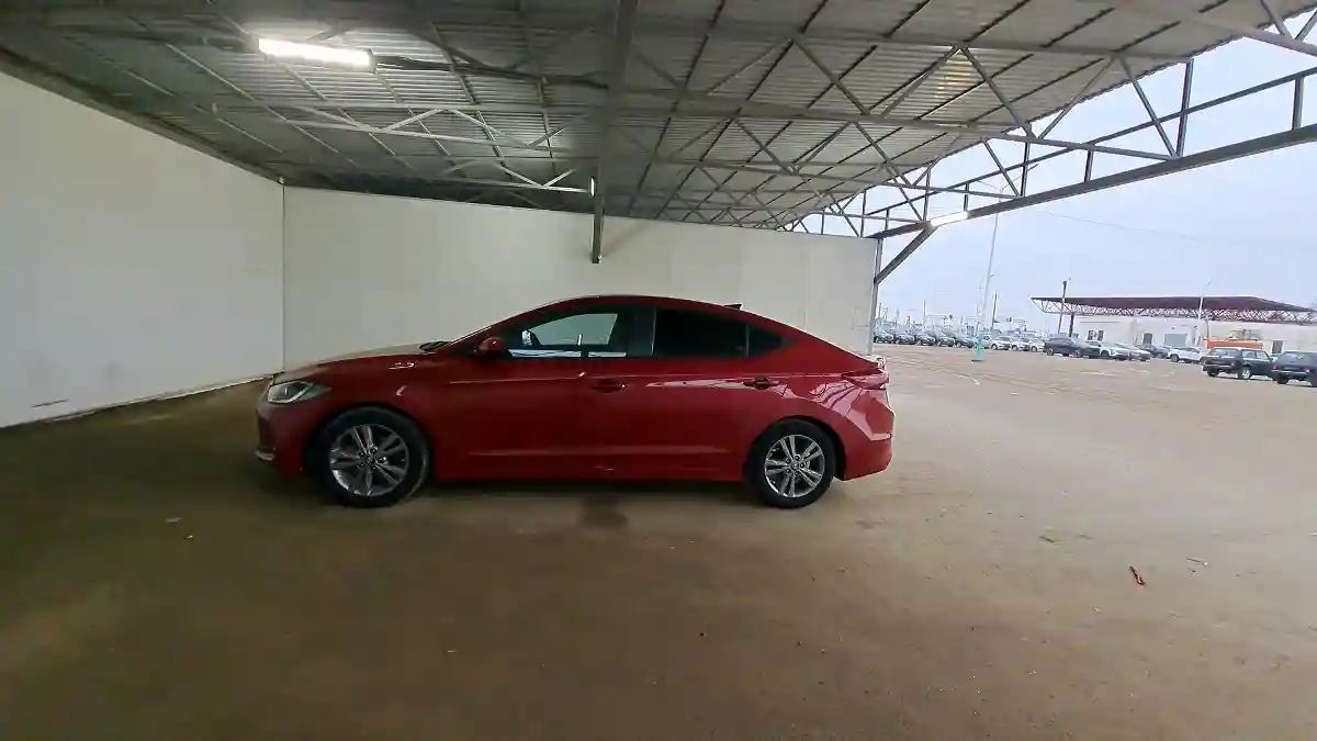 Hyundai Elantra 2017 года за 6 288 000 тг. в Кызылорда