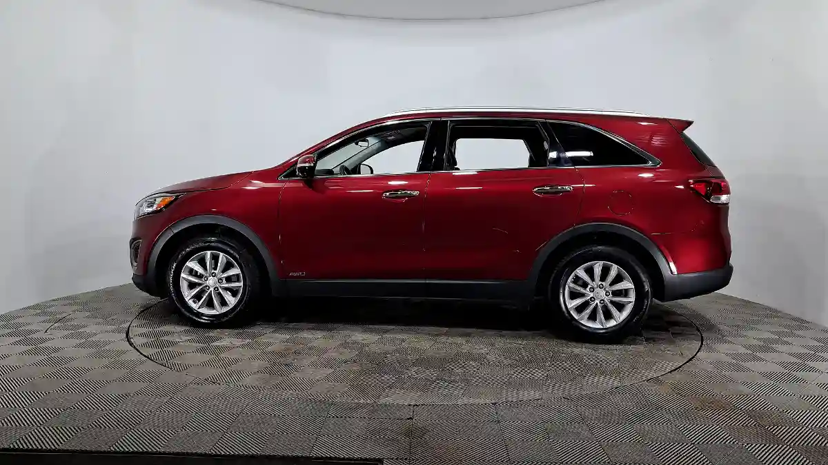 Kia Sorento 2015 года за 8 134 000 тг. в Астана