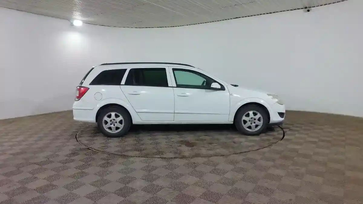 Opel Astra 2009 года за 2 370 000 тг. в Шымкент