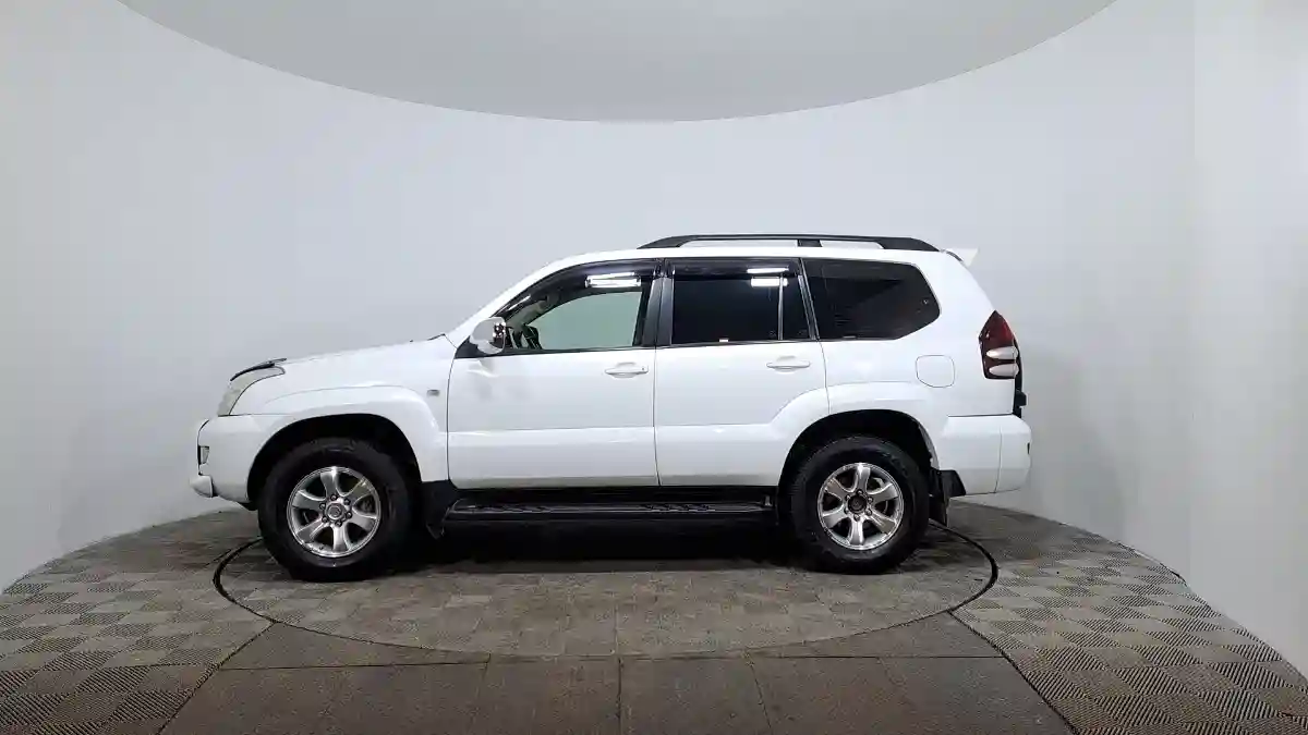 Toyota Land Cruiser Prado 2007 года за 9 919 000 тг. в Астана