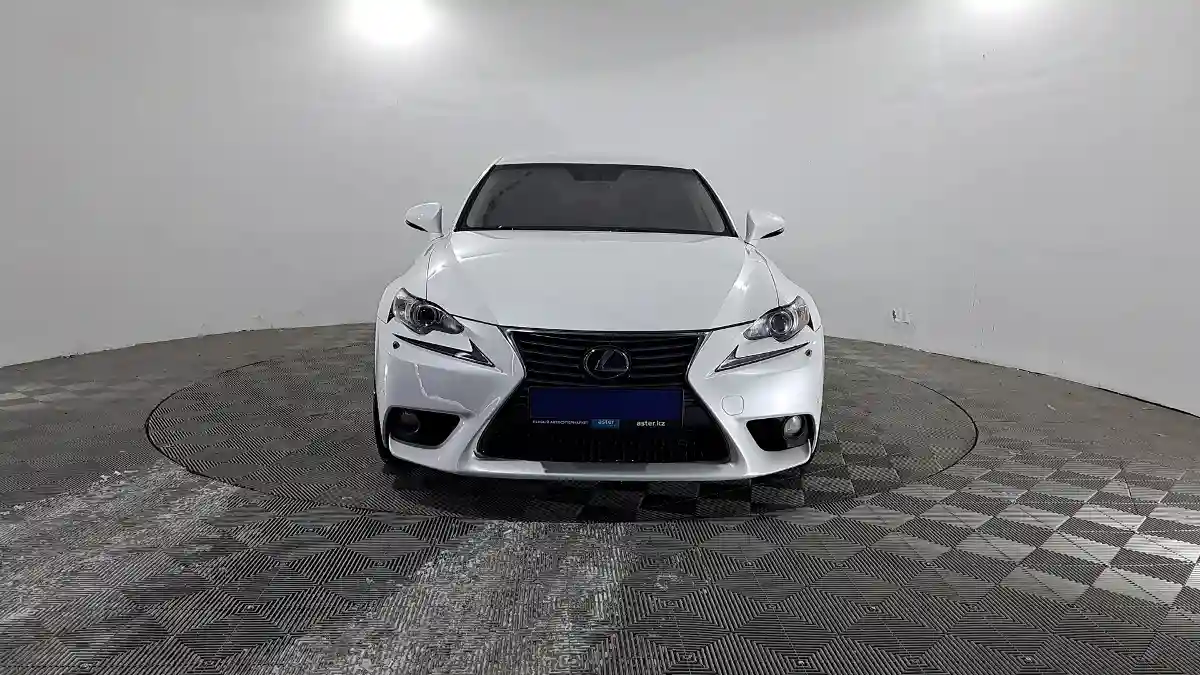 Lexus IS 2014 года за 9 040 000 тг. в Павлодар