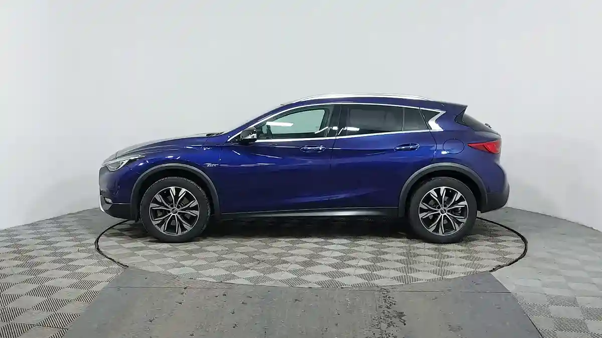 Infiniti QX30 2018 года за 9 130 000 тг. в Астана