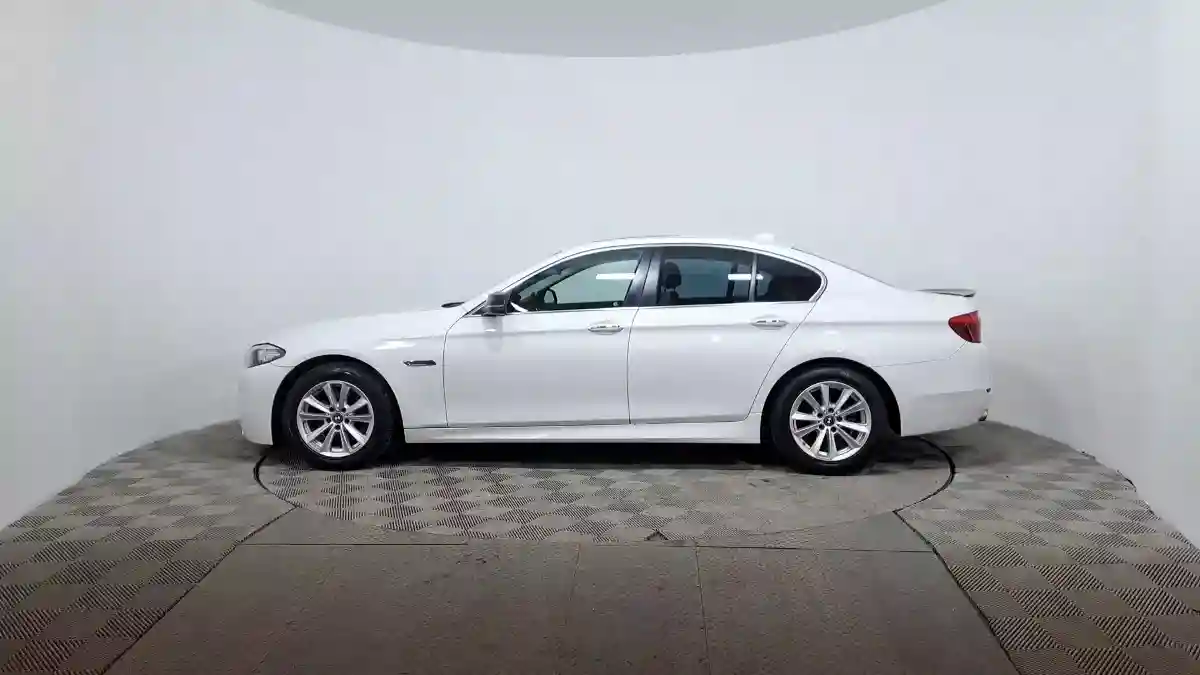 BMW 5 серии 2016 года за 9 370 000 тг. в Астана