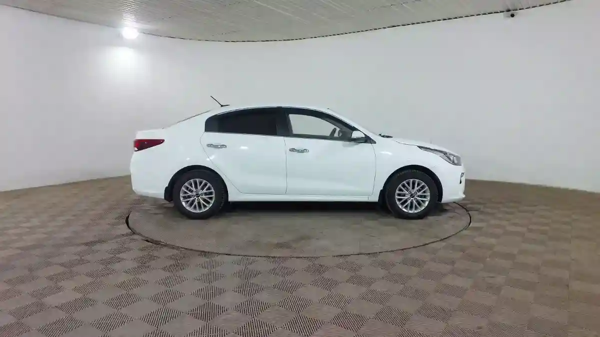 Kia Rio 2019 года за 6 422 000 тг. в Шымкент
