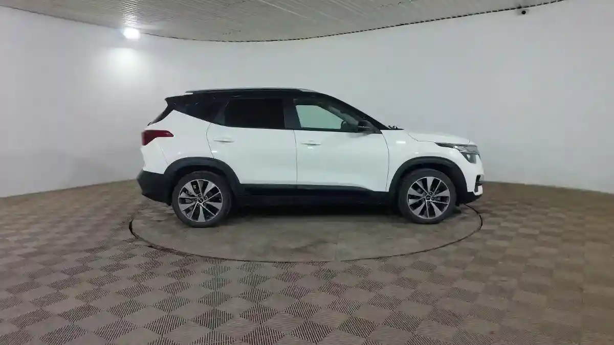 Kia Seltos 2021 года за 9 540 000 тг. в Шымкент