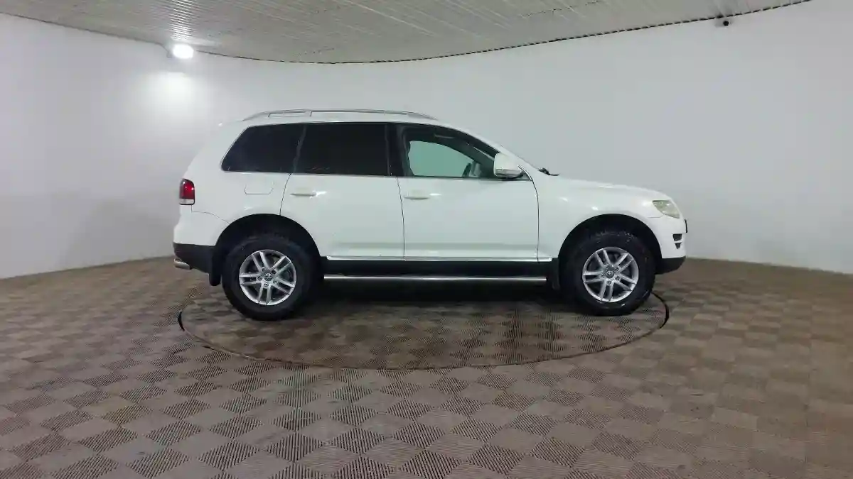 Volkswagen Touareg 2007 года за 6 270 000 тг. в Шымкент