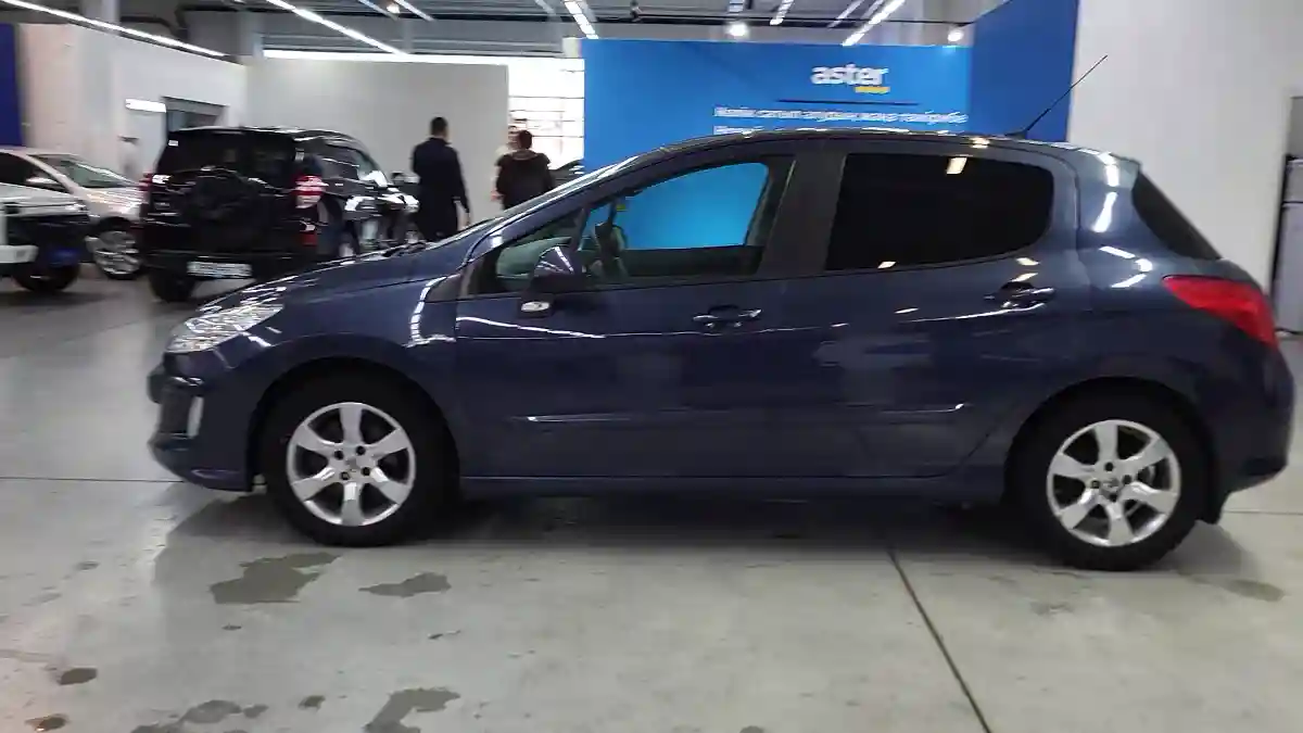 Peugeot 308 2008 года за 2 200 000 тг. в Усть-Каменогорск