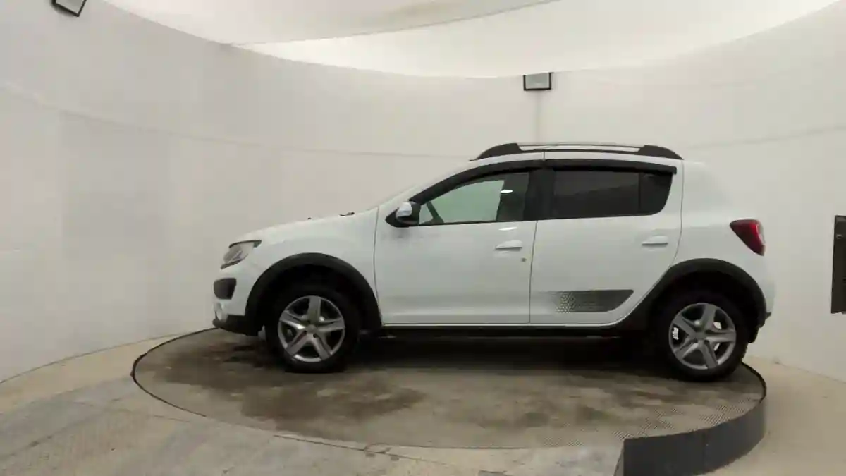 Renault Sandero 2018 года за 4 699 000 тг. в Актобе