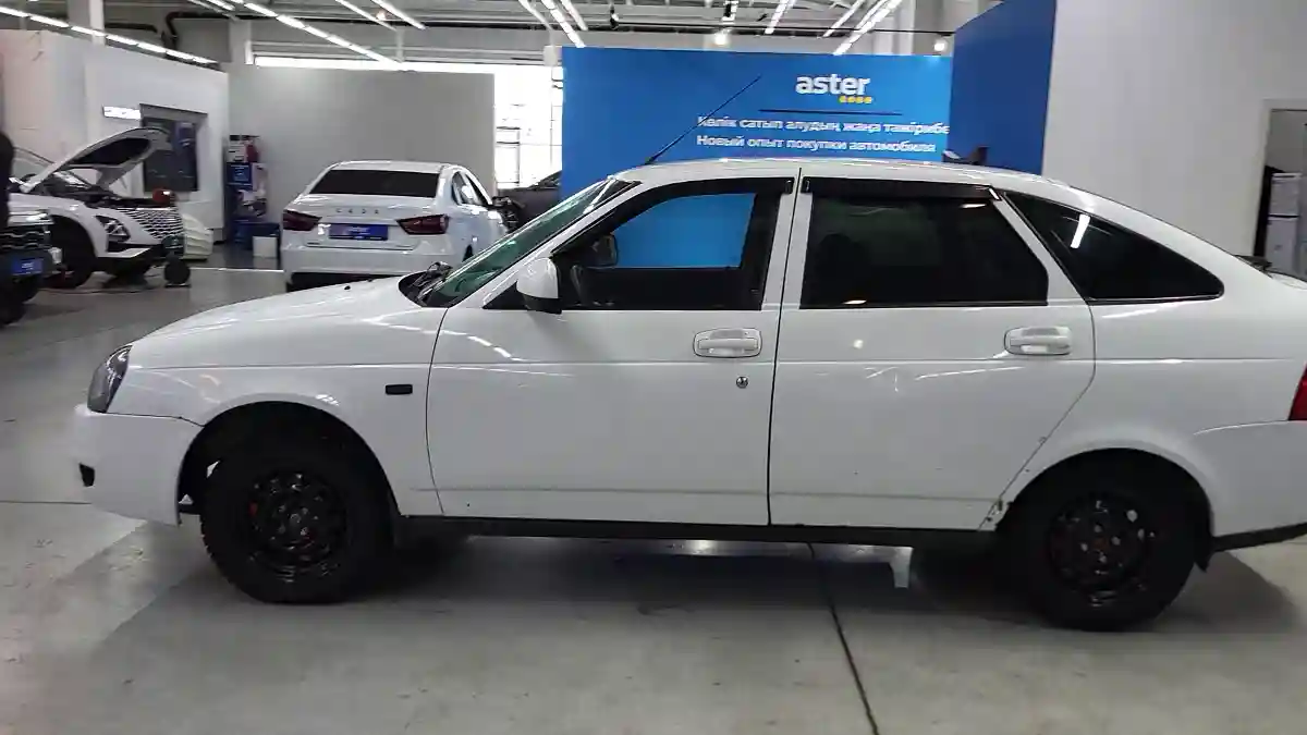 LADA (ВАЗ) Priora 2013 года за 1 600 000 тг. в Усть-Каменогорск