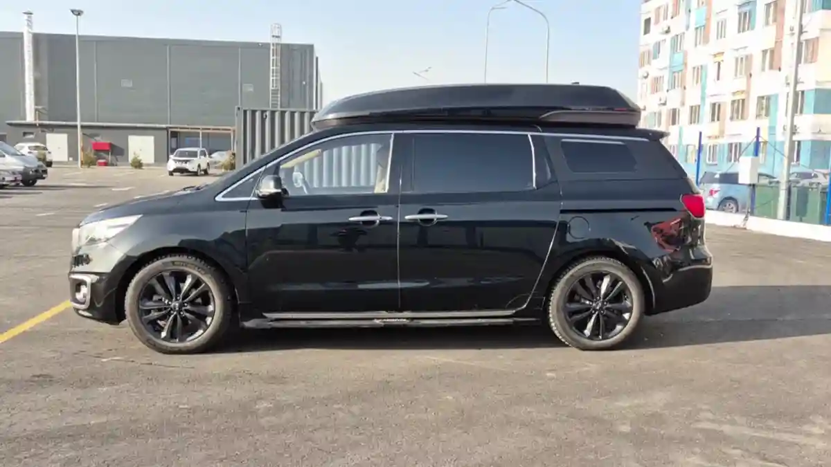 Kia Carnival 2018 года за 10 600 000 тг. в Алматы