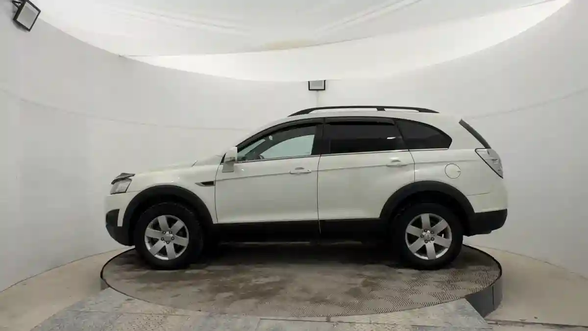 Chevrolet Captiva 2011 года за 4 120 000 тг. в Актобе