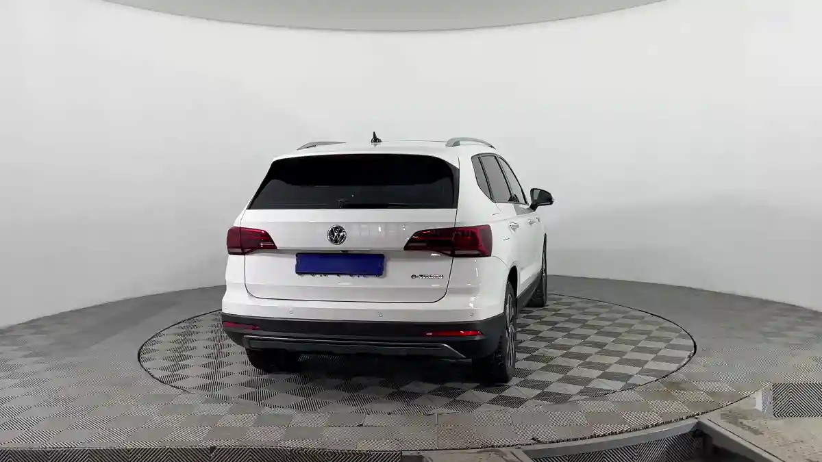 Volkswagen E-THARU 2020 года за 8 100 000 тг. в Караганда