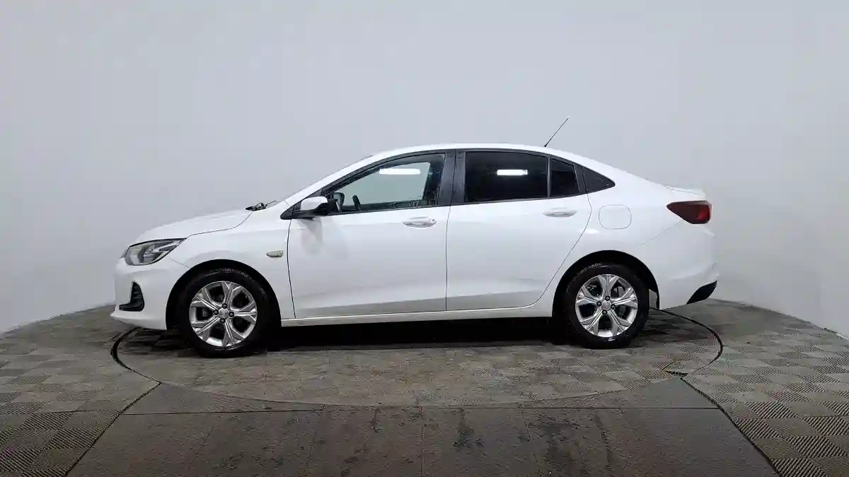 Chevrolet Onix 2023 года за 4 900 000 тг. в Астана