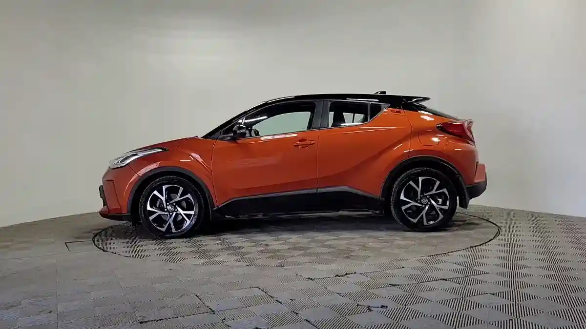 Toyota C-HR 2020 года за 8 990 000 тг. в Алматы