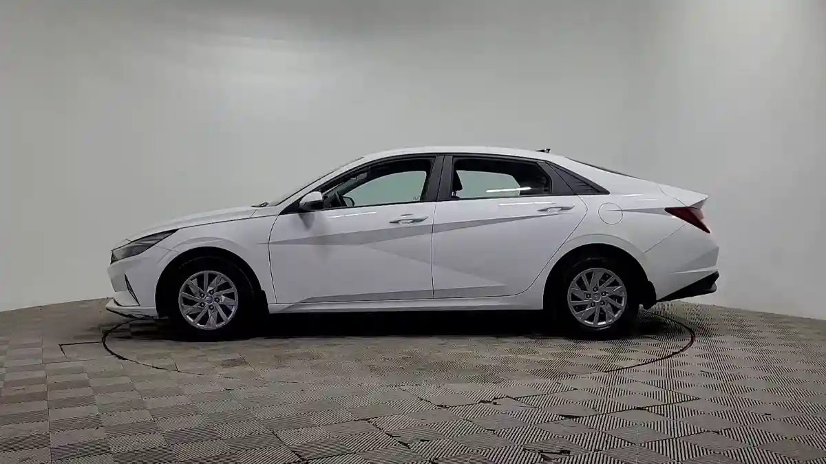 Hyundai Elantra 2021 года за 8 490 000 тг. в Алматы