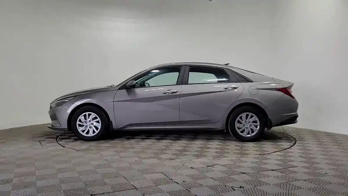 Hyundai Elantra 2022 года за 7 790 000 тг. в Алматы