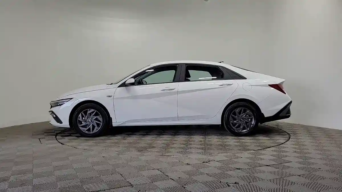 Hyundai Elantra 2024 года за 9 490 000 тг. в Алматы