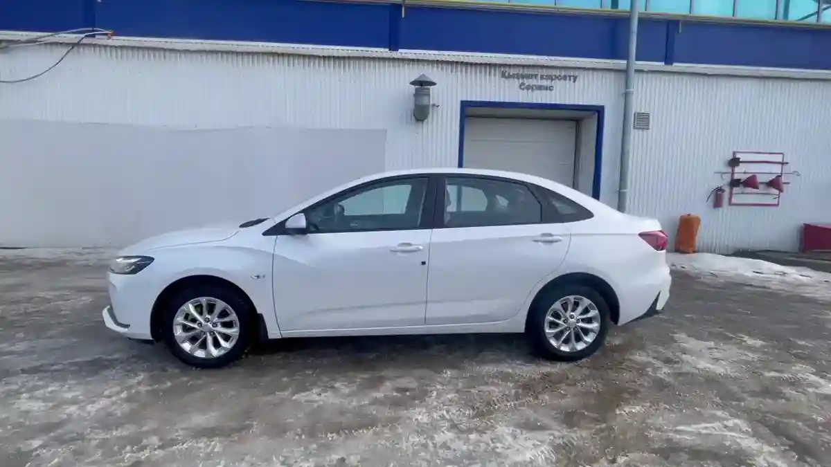 Chevrolet Monza 2023 года за 7 200 000 тг. в Уральск