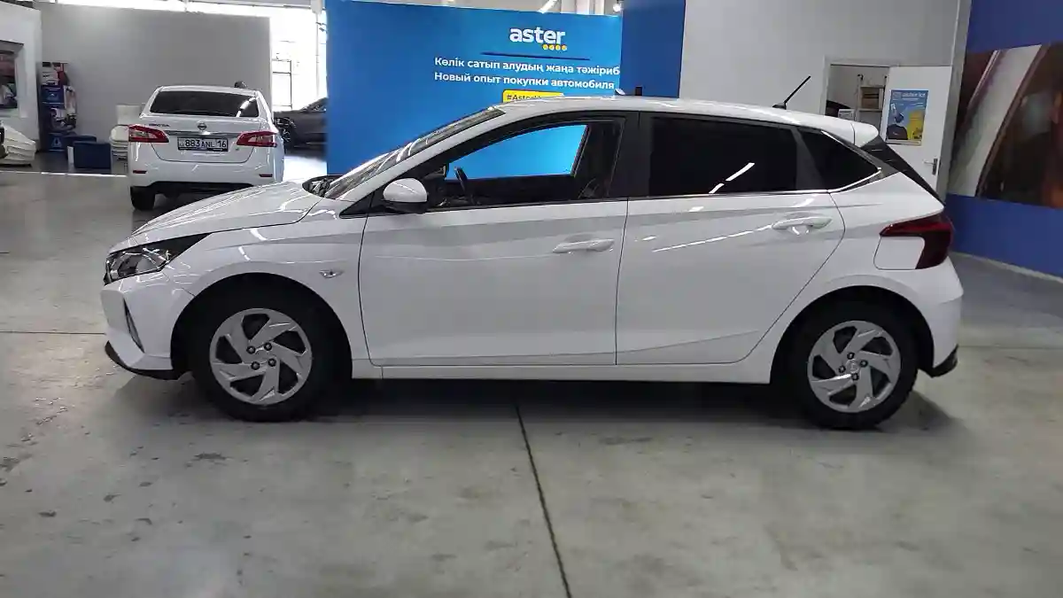 Hyundai i20 2023 года за 7 000 000 тг. в Усть-Каменогорск