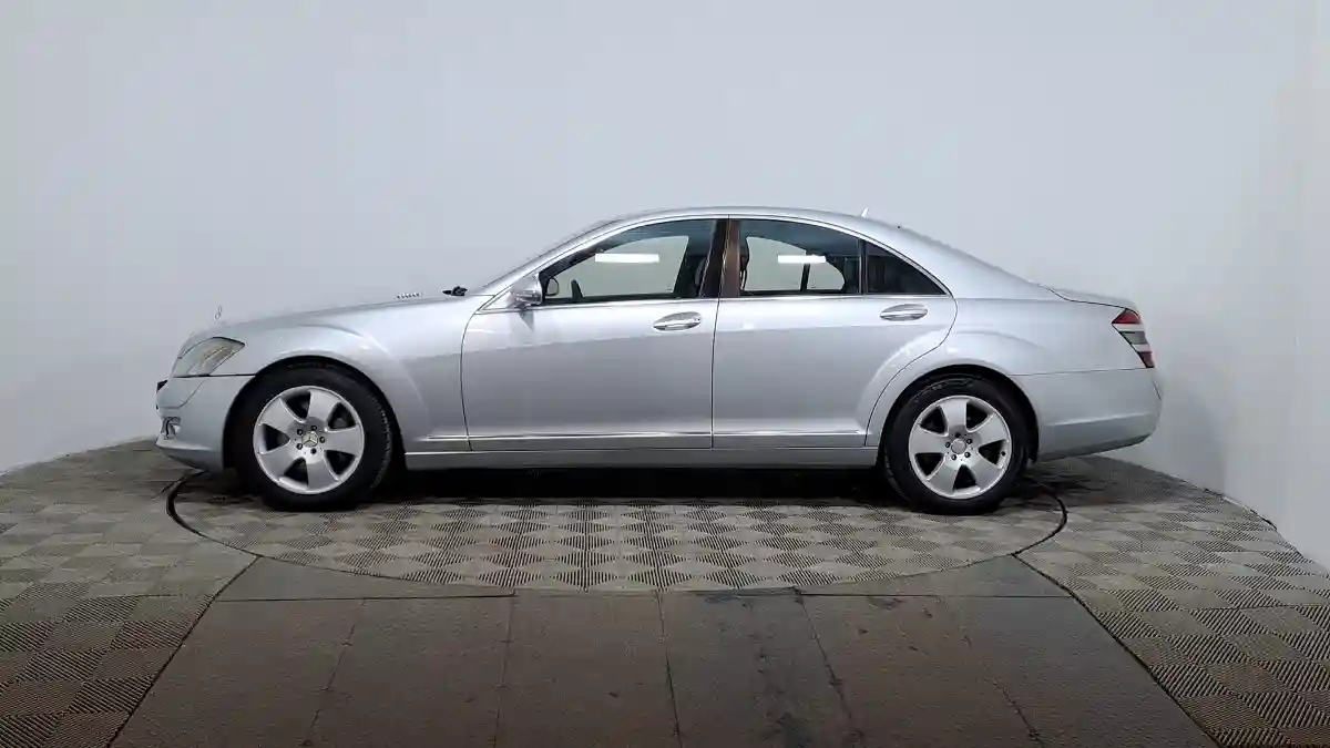 Mercedes-Benz S-Класс 2006 года за 5 790 000 тг. в Астана