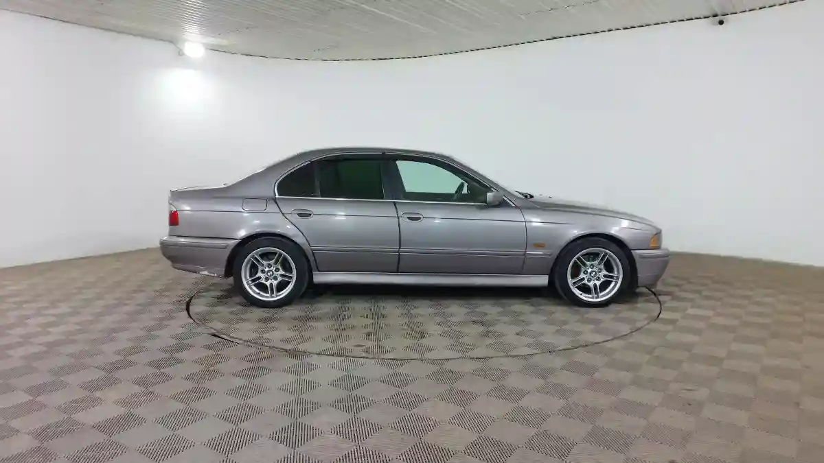 BMW 5 серии 1996 года за 2 390 000 тг. в Шымкент