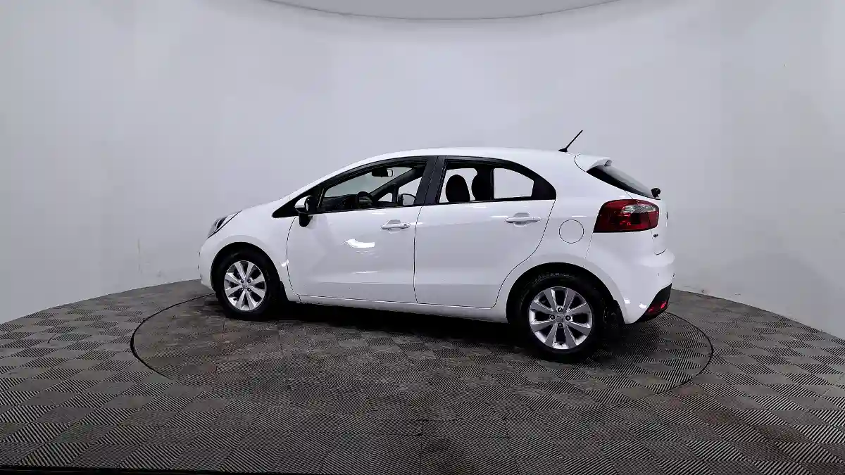 Kia Rio 2014 года за 4 890 000 тг. в Астана