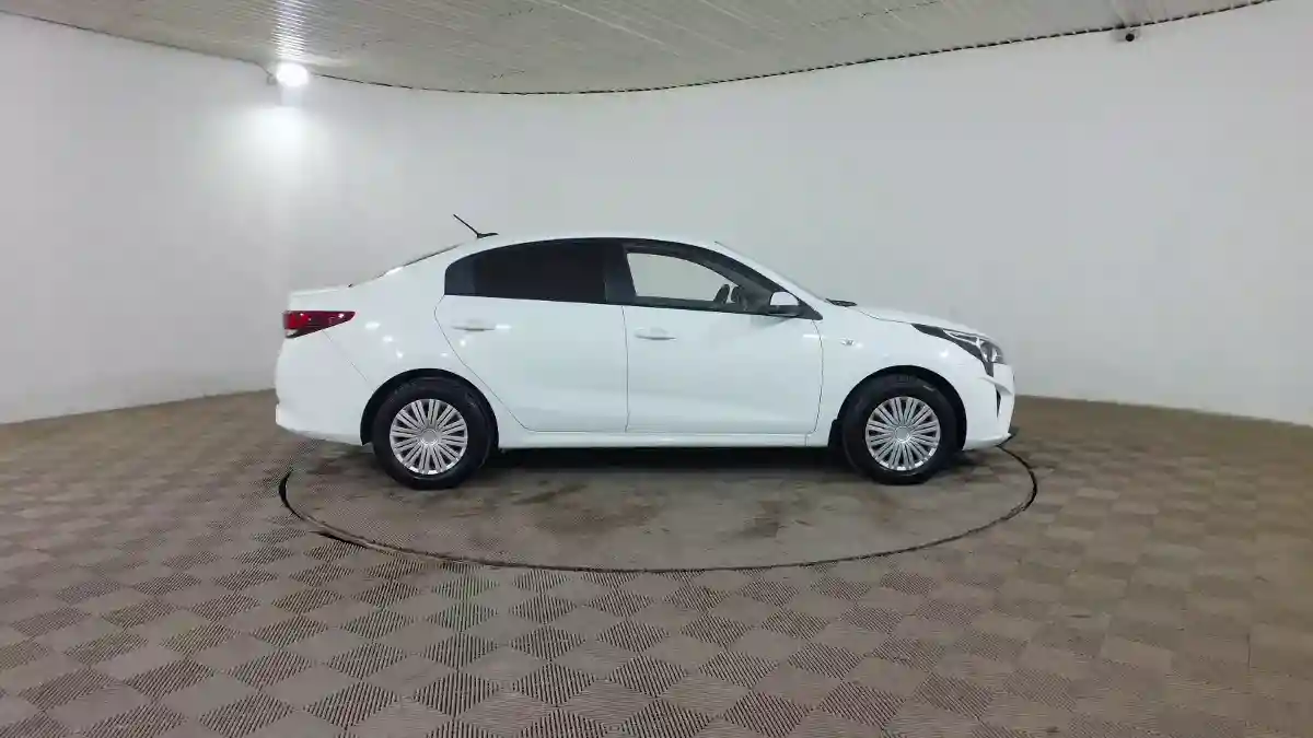 Kia Rio 2020 года за 7 390 000 тг. в Шымкент