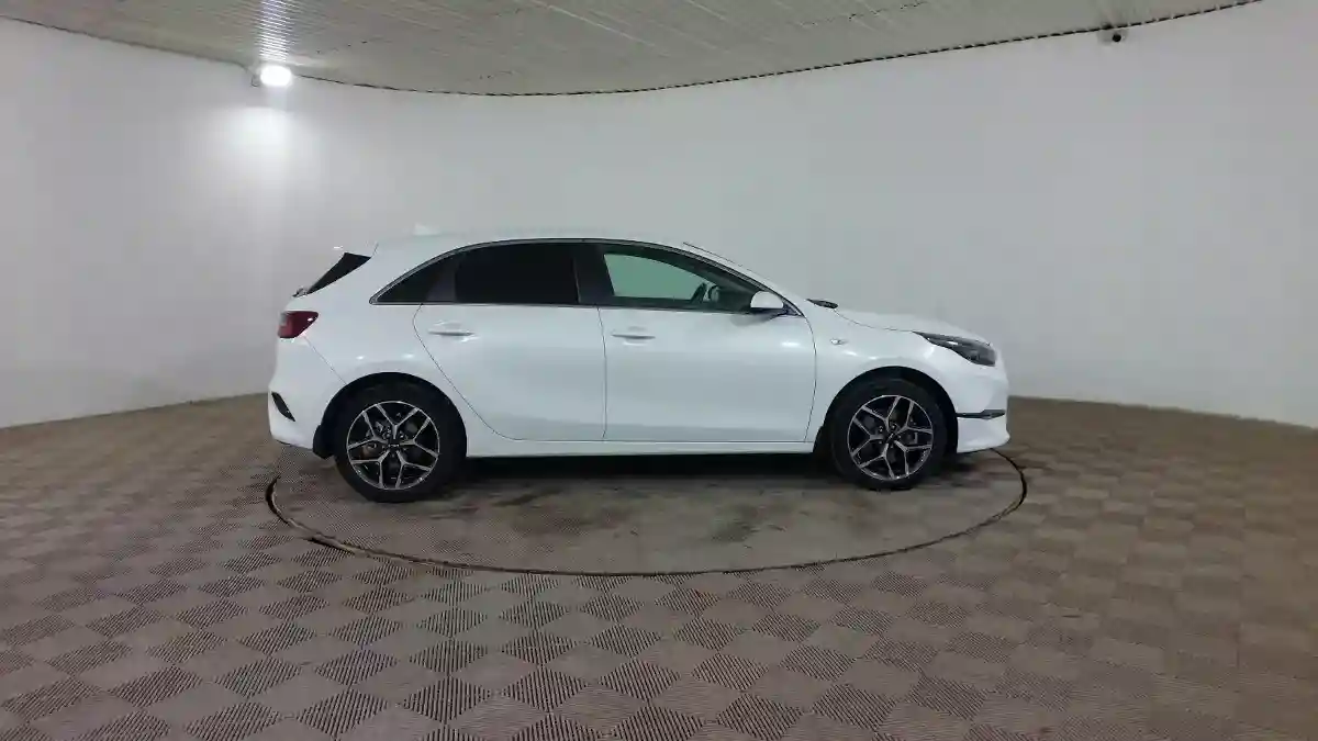 Kia Ceed 2023 года за 7 990 000 тг. в Шымкент