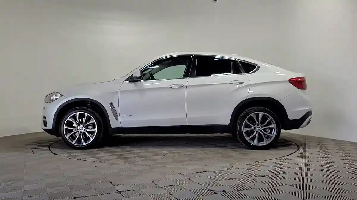 BMW X6 2016 года за 15 990 000 тг. в Алматы