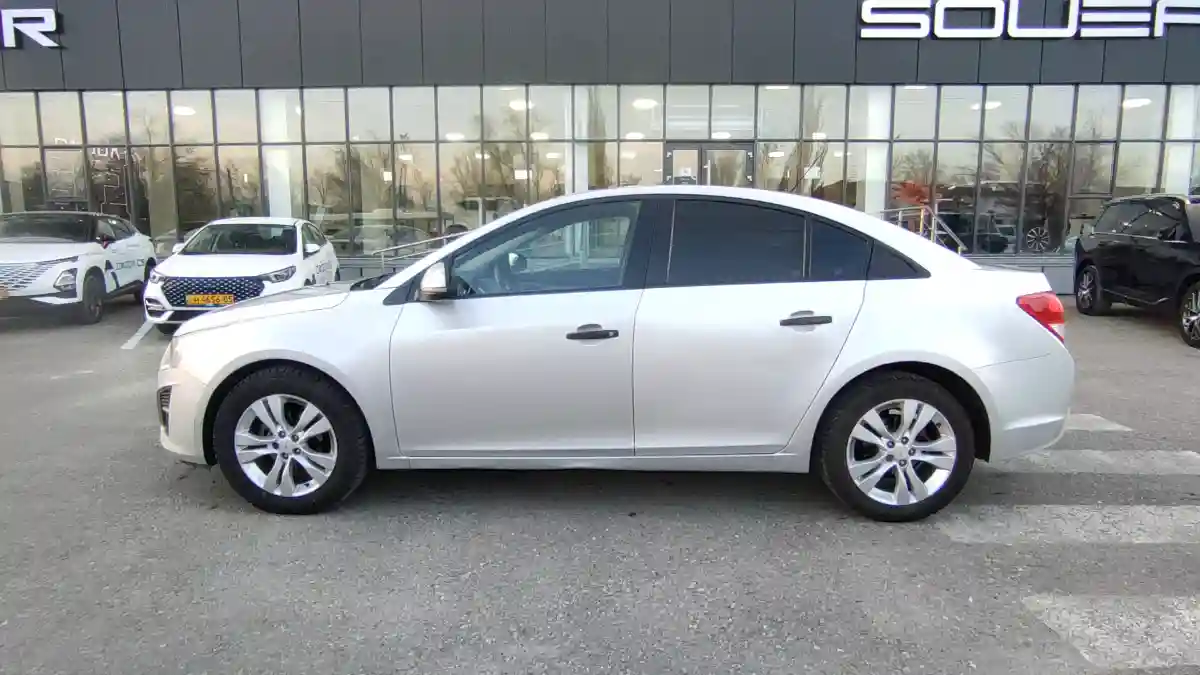 Chevrolet Cruze 2014 года за 3 290 000 тг. в Тараз