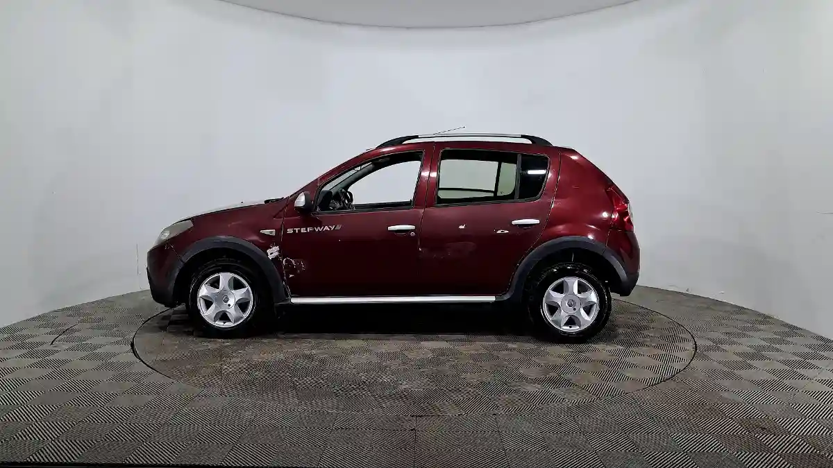 Renault Sandero 2012 года за 2 790 000 тг. в Астана